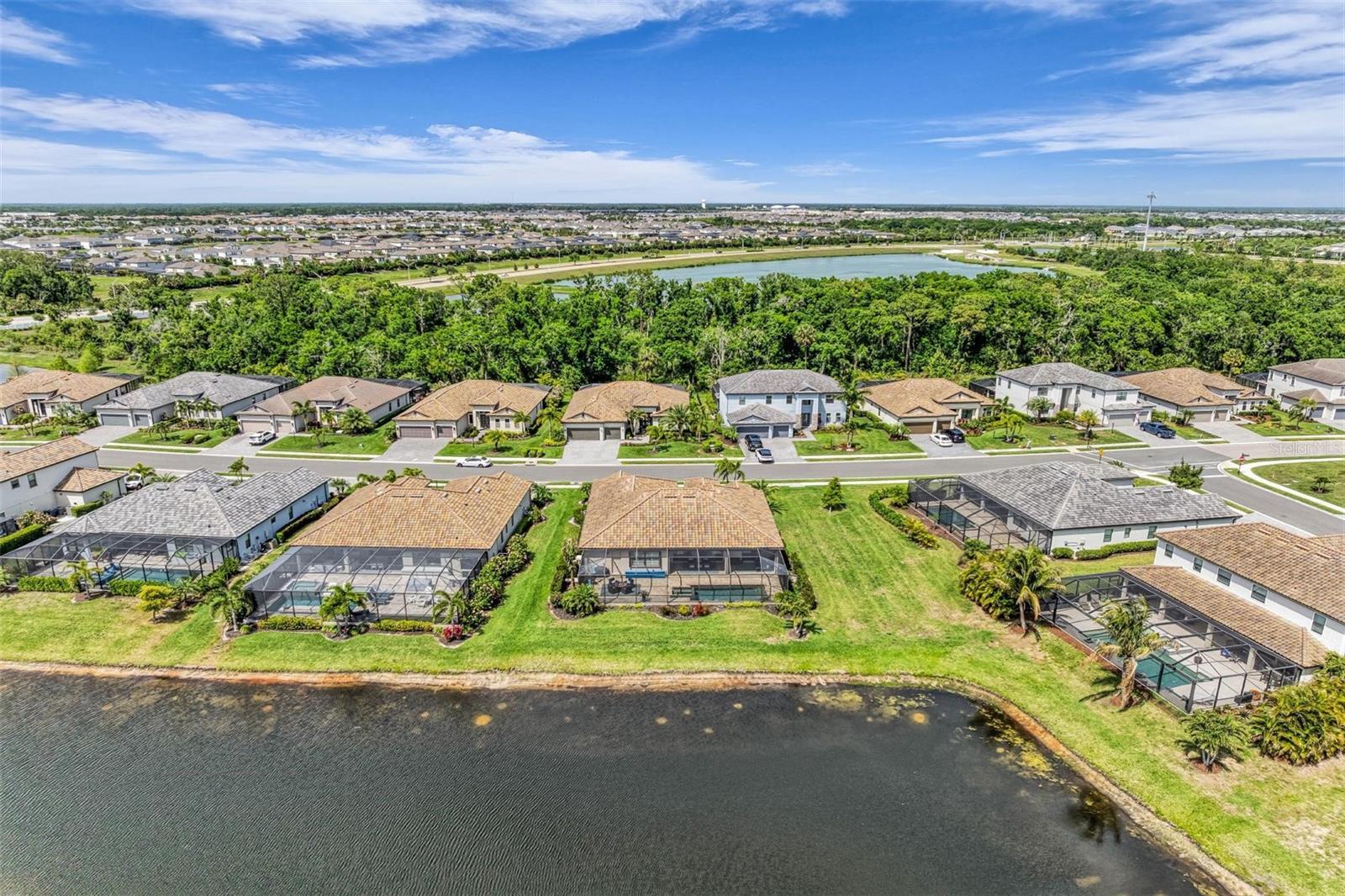 LORRAINE LAKES PH I - Residential