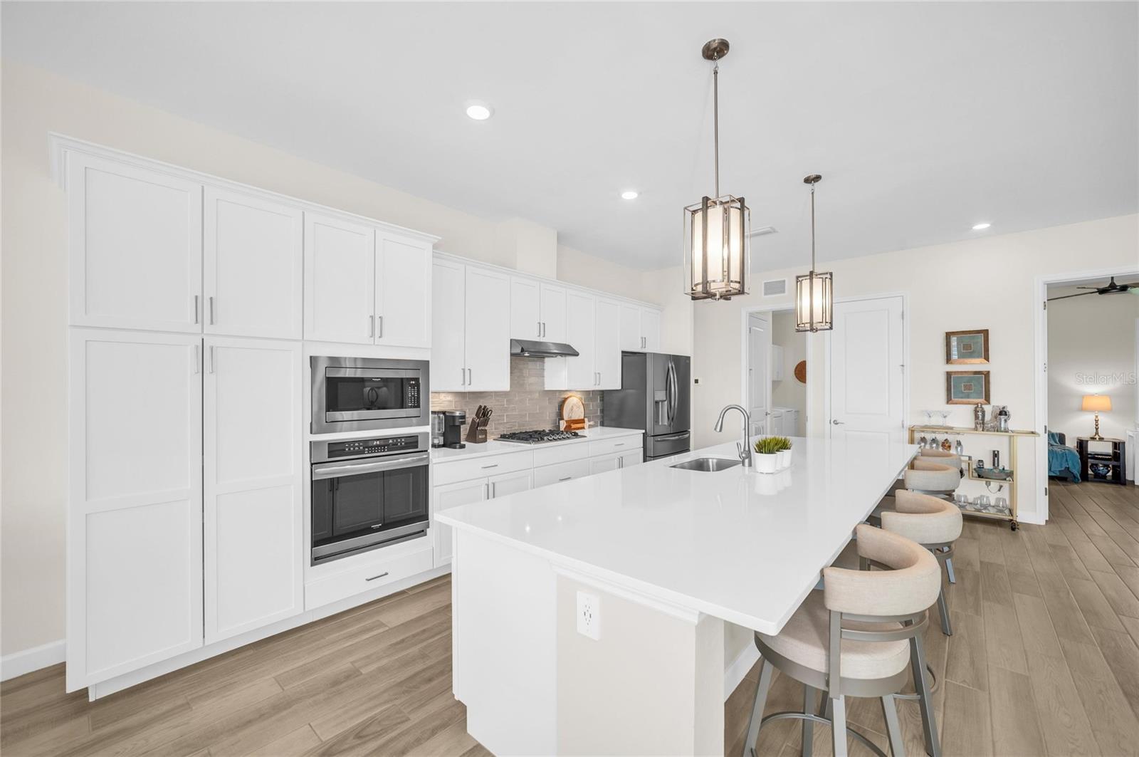 LORRAINE LAKES PH I - Residential