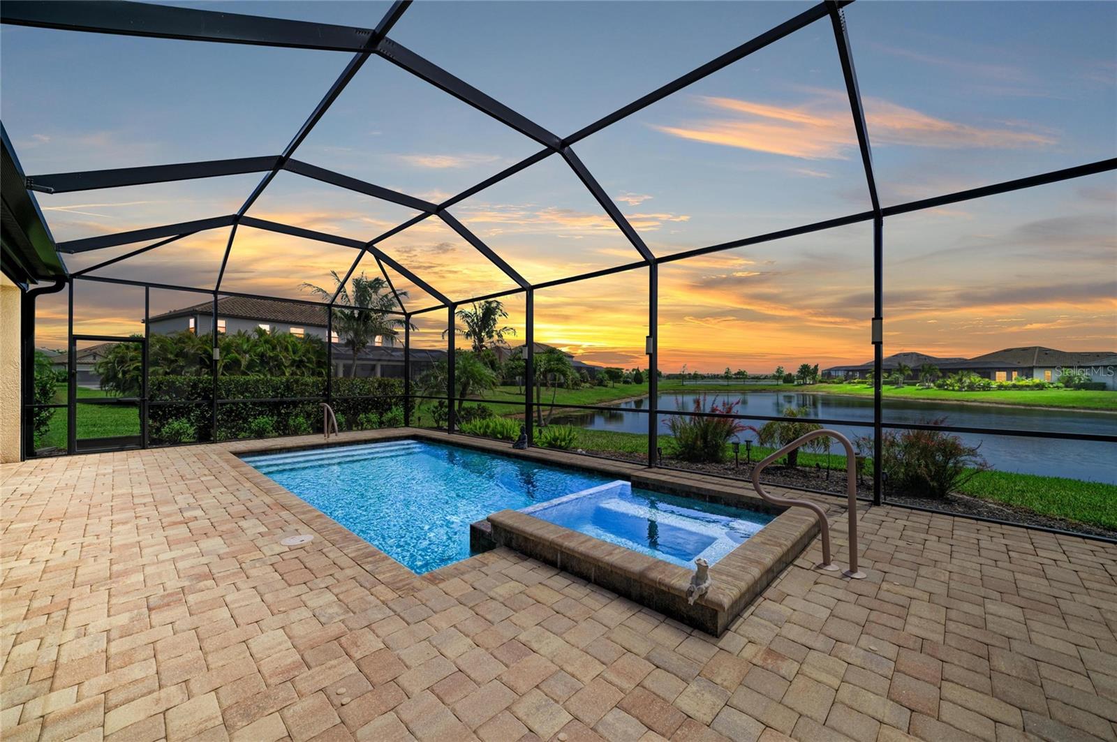 LORRAINE LAKES PH I - Residential