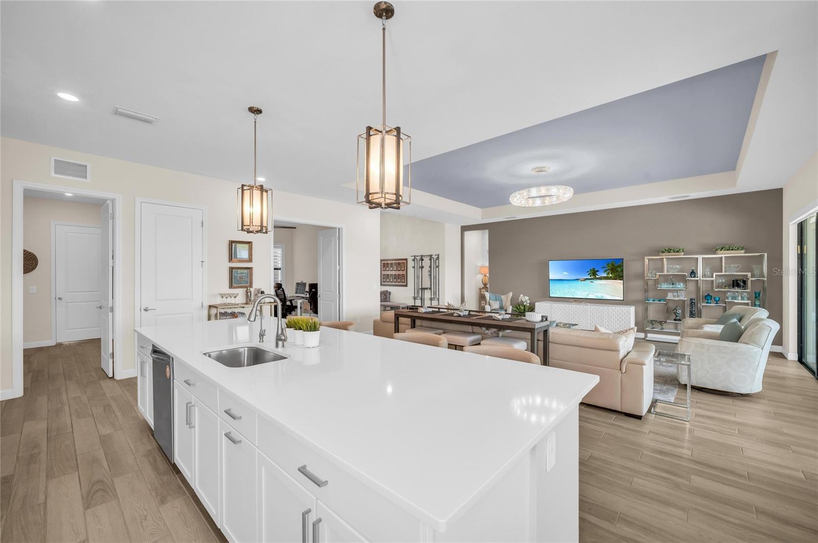 LORRAINE LAKES PH I - Residential