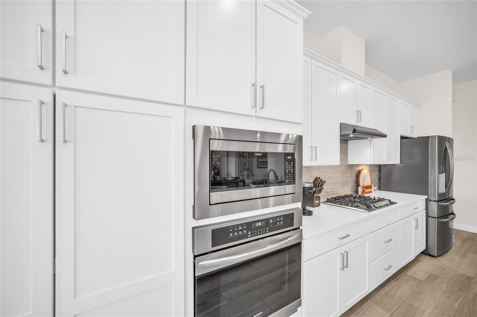 LORRAINE LAKES PH I - Residential