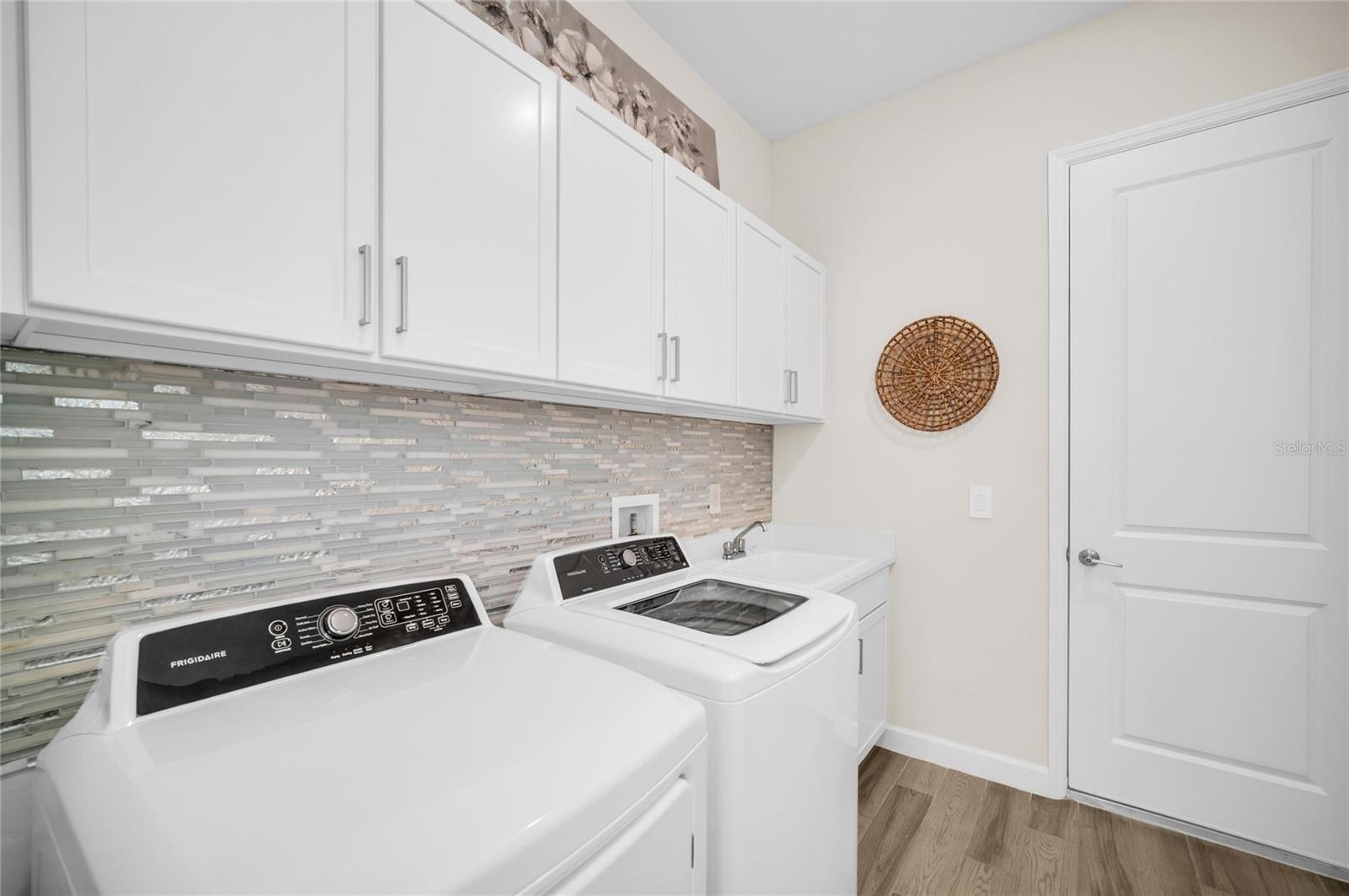 LORRAINE LAKES PH I - Residential