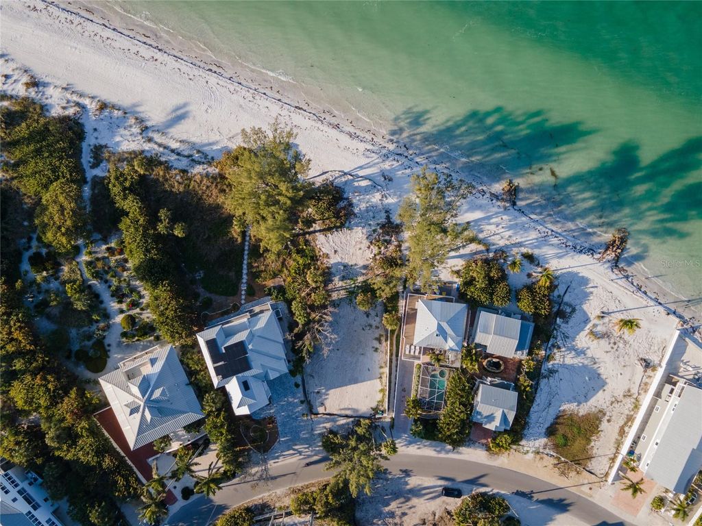 Photo of 831 N North Shore Drive, Anna Maria, FL 34216 (MLS # A4670910)