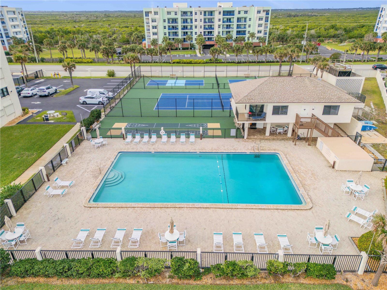 SOUTHWIND CONDO - Residential