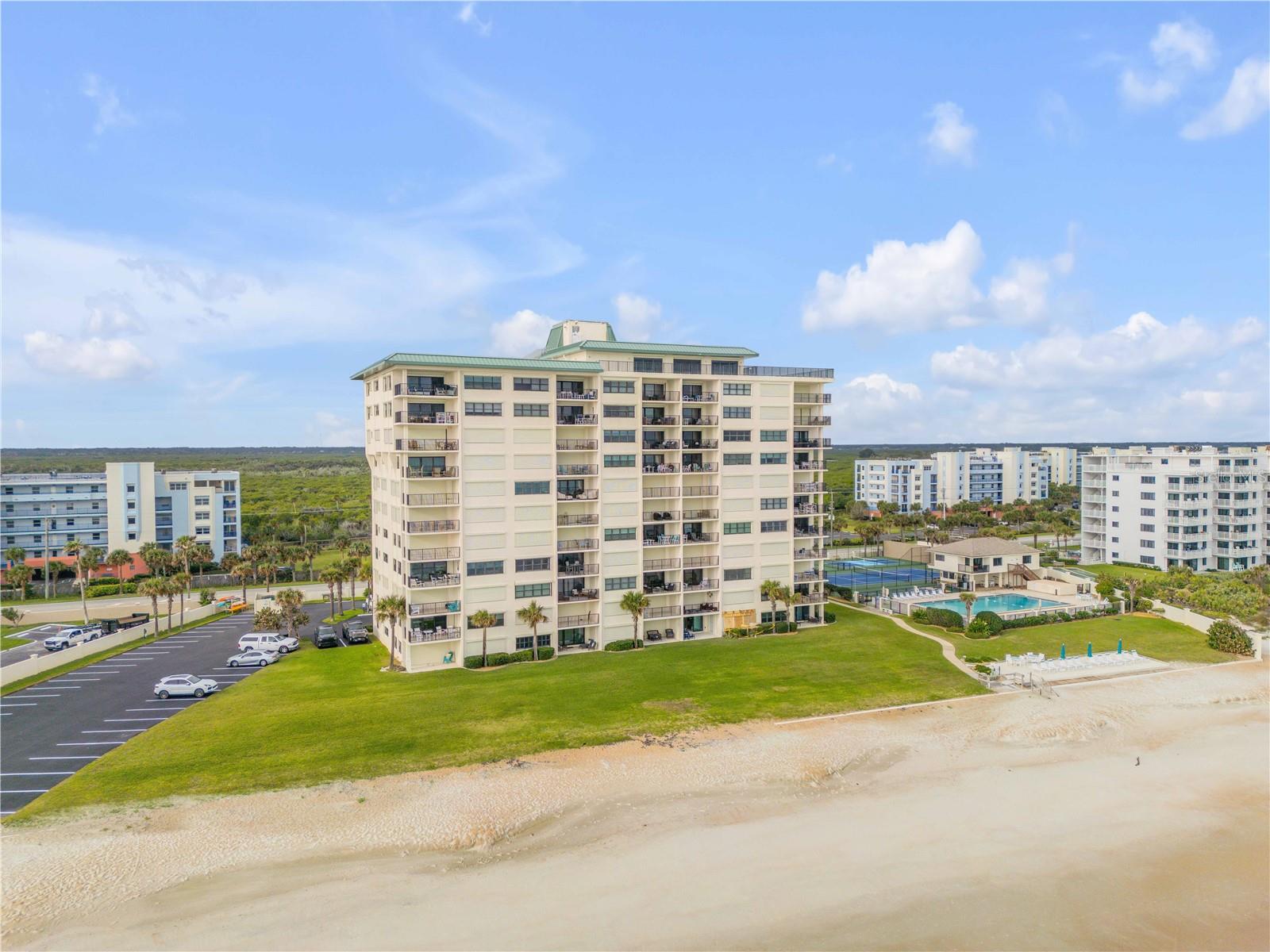 SOUTHWIND CONDO - Residential