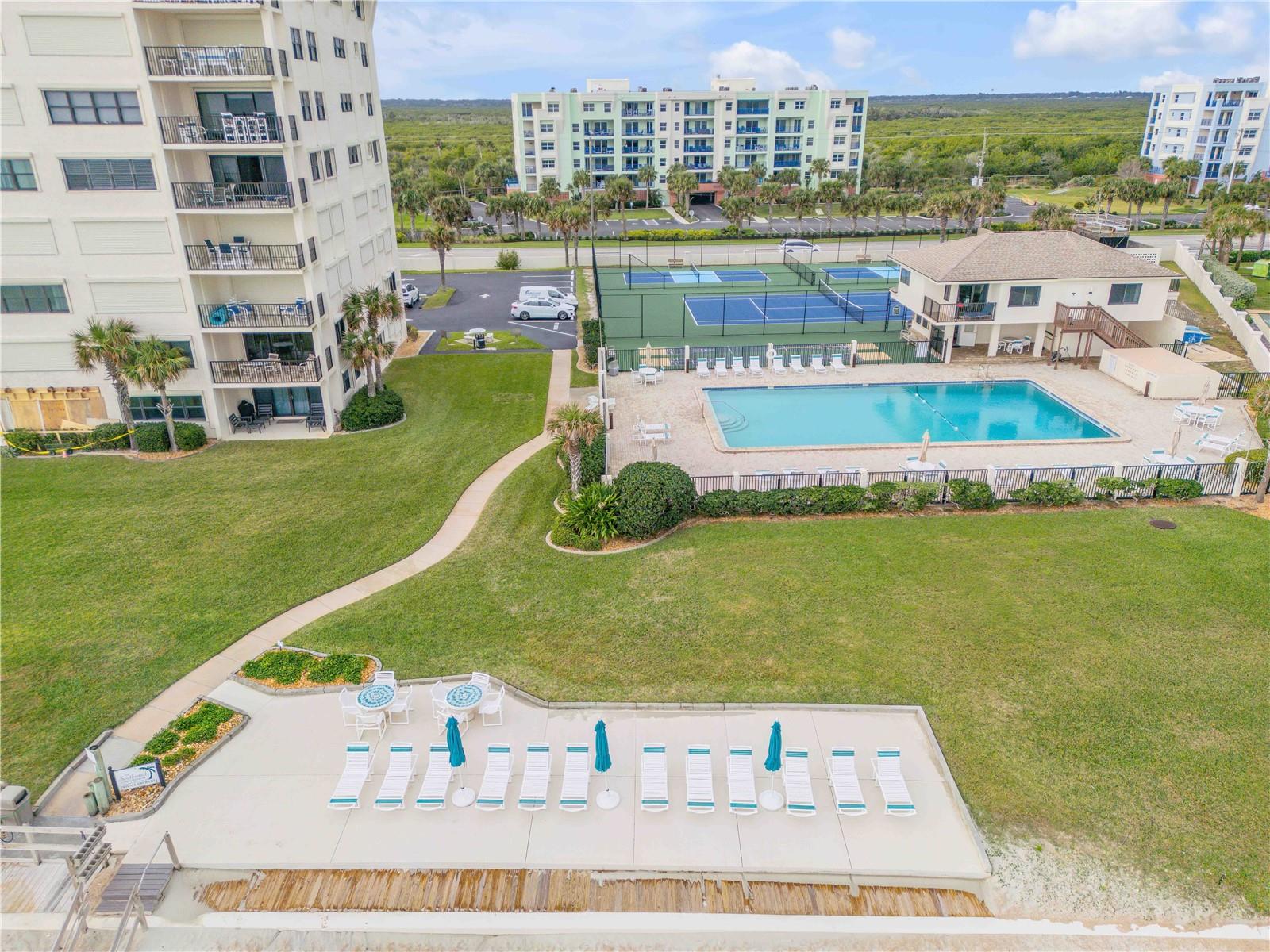 SOUTHWIND CONDO - Residential