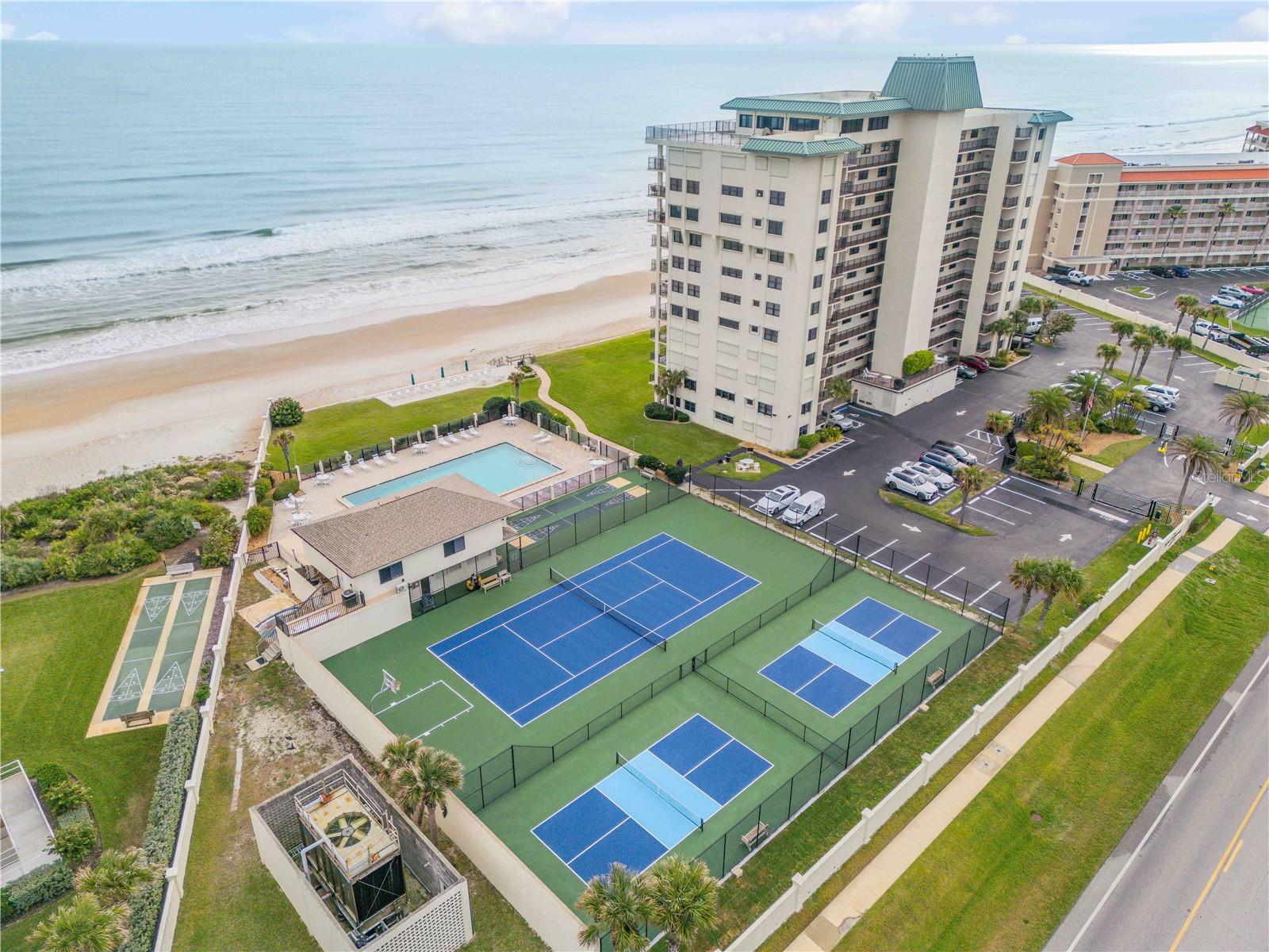 SOUTHWIND CONDO - Residential