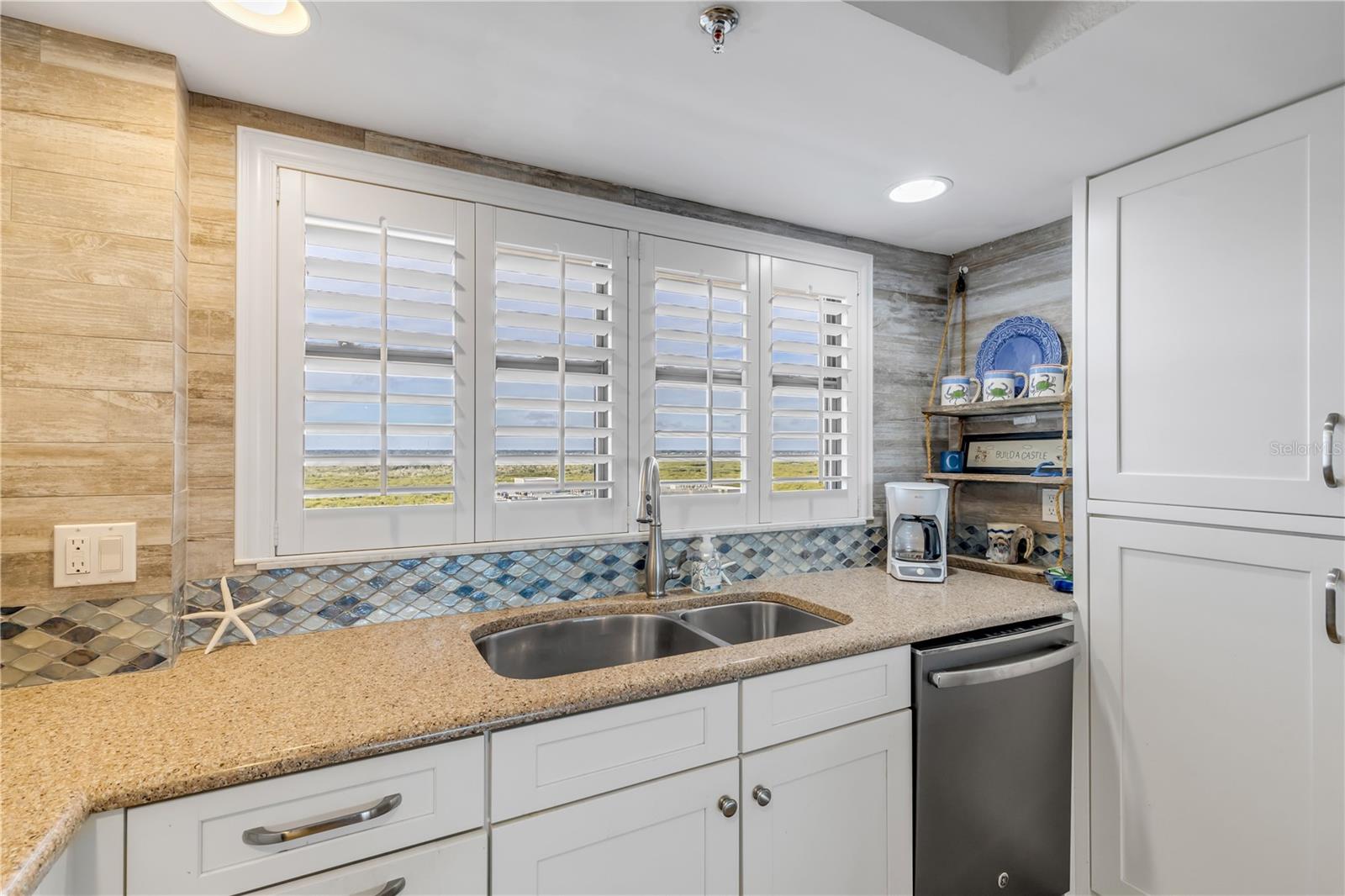 SOUTHWIND CONDO - Residential