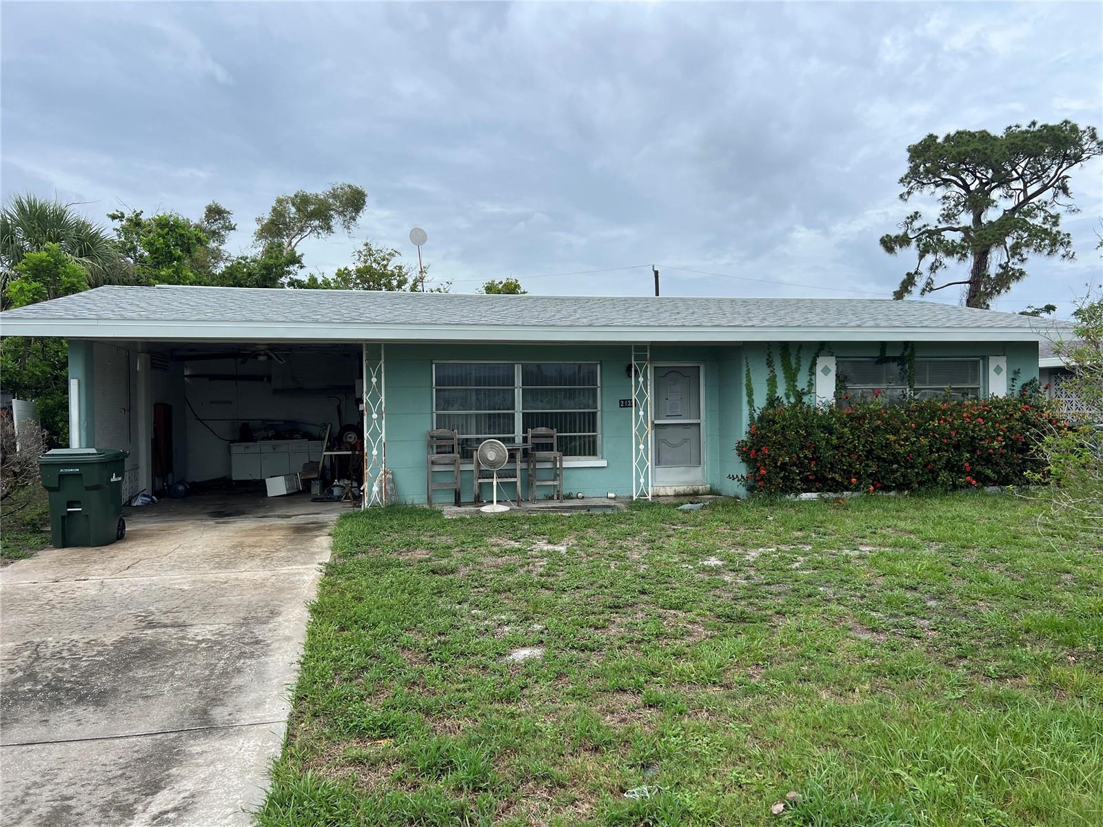 This is it your fixer upper , bring this home back to life the way you want it. Only 2.9 Miles to Siesta Beach. New roof in 2025 . Cash only or owner financing available.