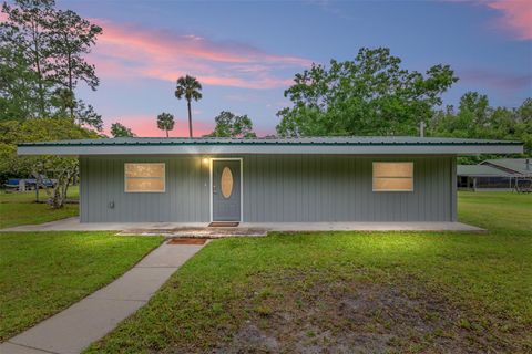 Photo of 11065 NE 42nd Street, Silver Springs, FL 34488 (MLS # OM699934)