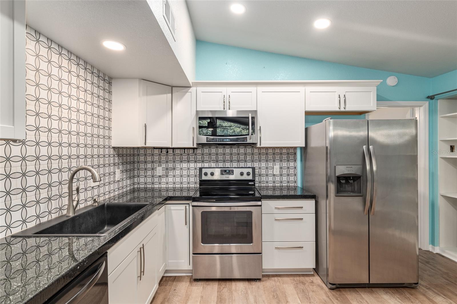 RIVER GROVE - Residential