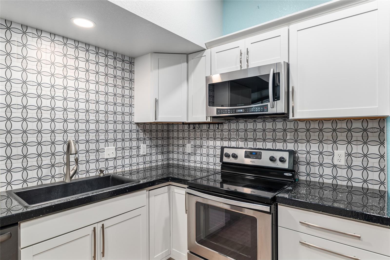 RIVER GROVE - Residential