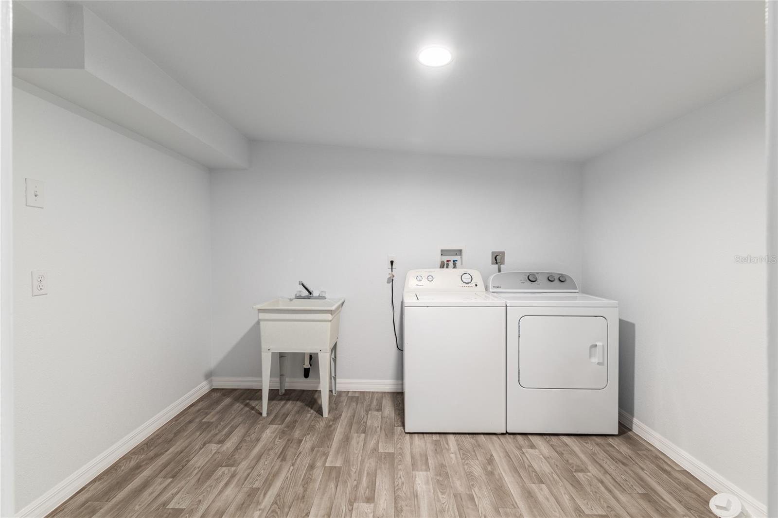 RIVER GROVE - Residential