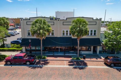 128 E MAGNOLIA AVENUE EUSTIS FL 32726
