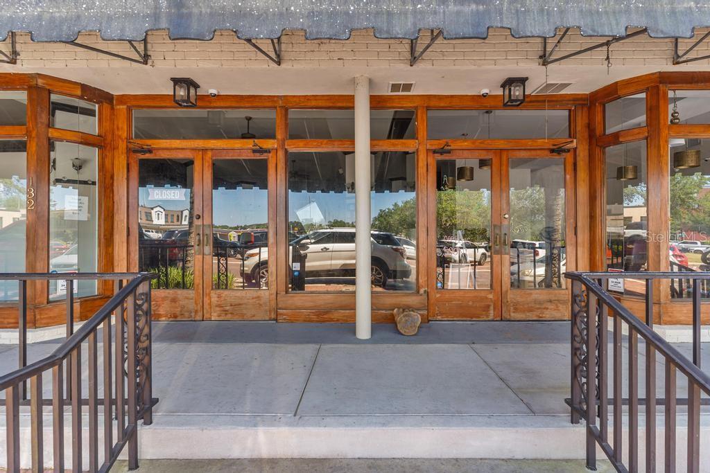 128 E MAGNOLIA AVENUE