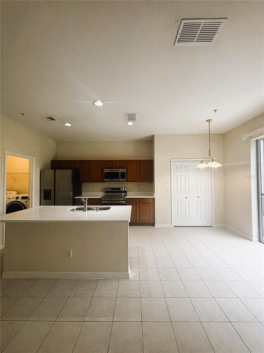 10036 MOORSHIRE CIRCLE