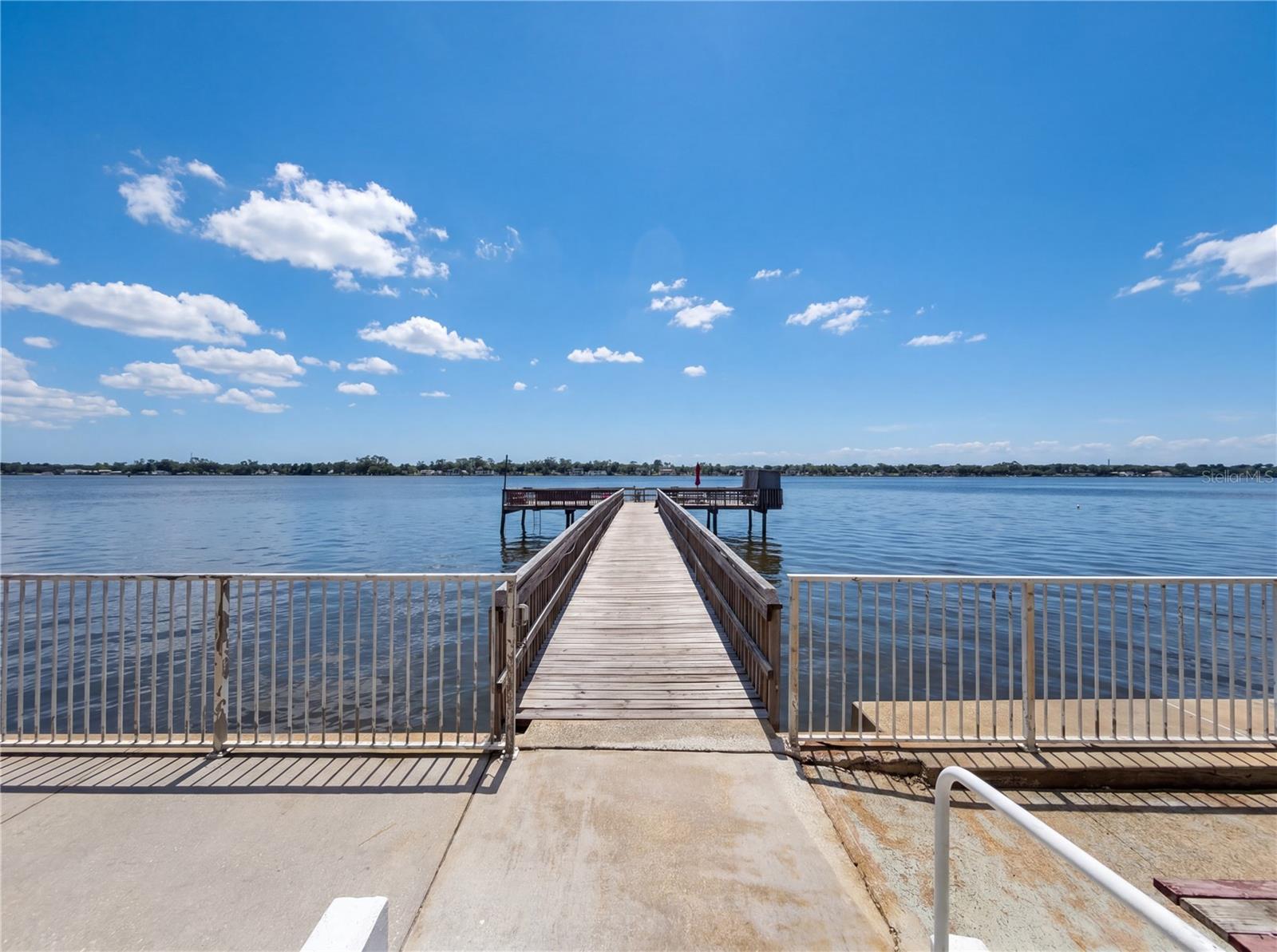 RIVERSIDE CONDO - Residential