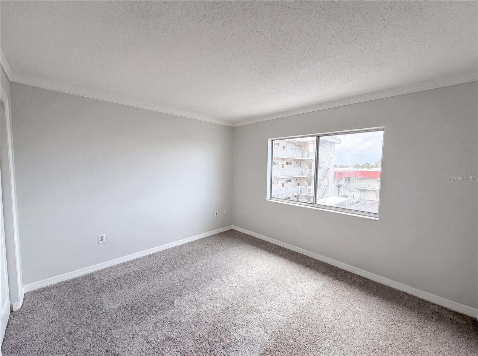 RIVERSIDE CONDO - Residential
