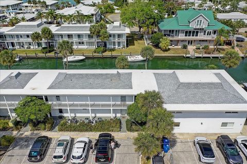 A home in VENICE