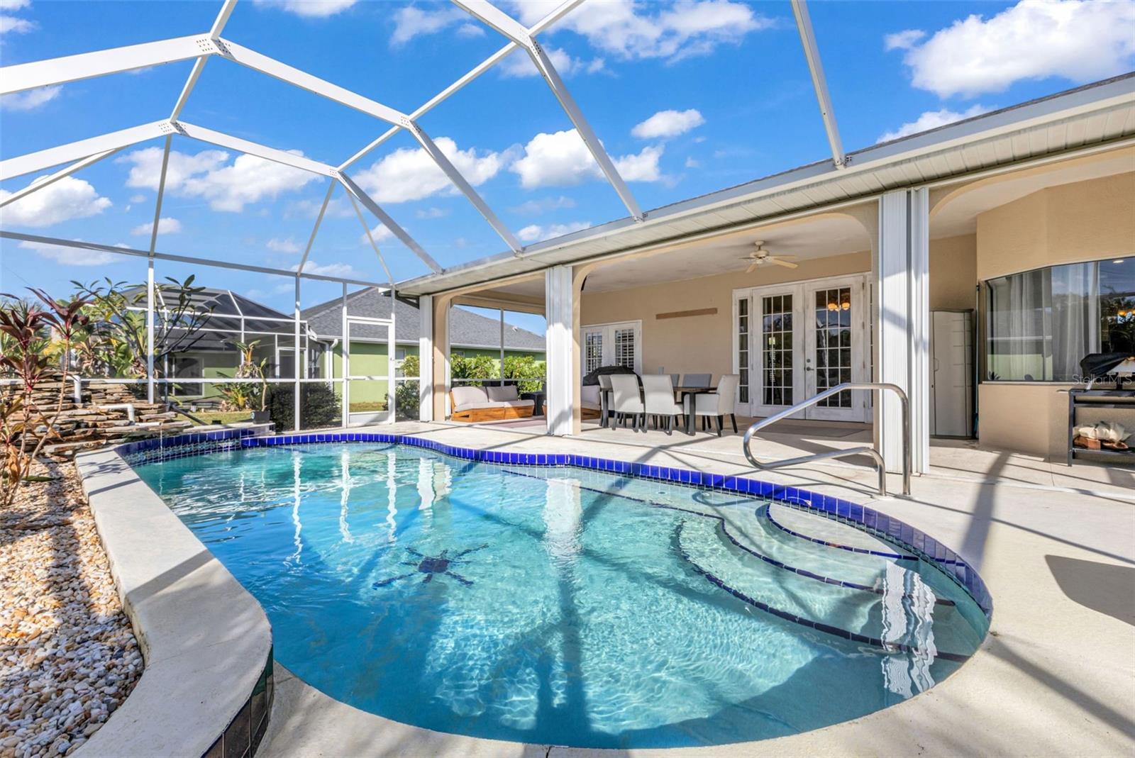 PEMBROKE SUB - Residential