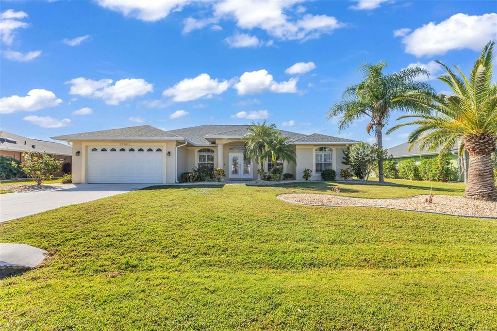 Photo of 13361 SW Pembroke Circle N, Lake Suzy, FL 34269 (MLS # C7517137)