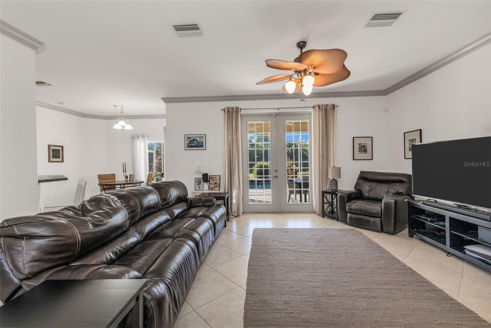 PEMBROKE SUB - Residential