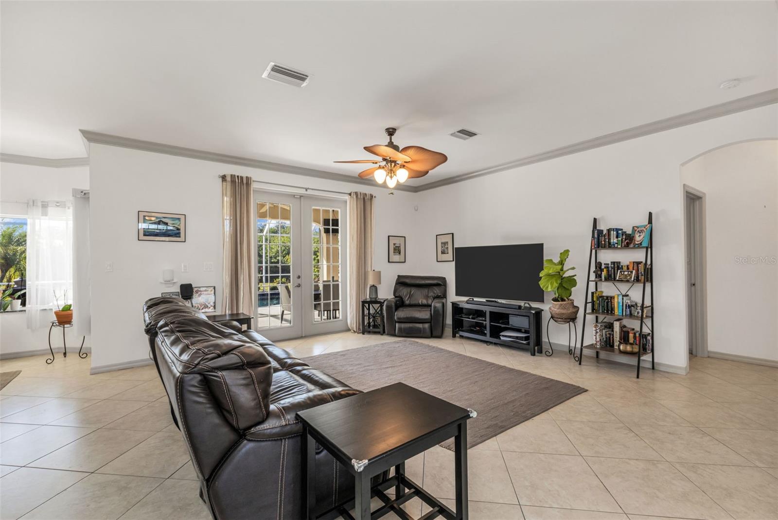 PEMBROKE SUB - Residential