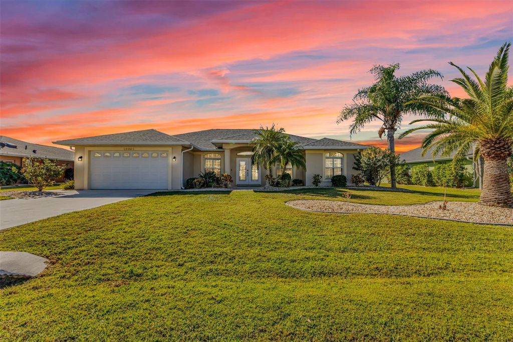 Photo of 13361 SW Pembroke Circle N, Lake Suzy, FL 34269 (MLS # C7517137)