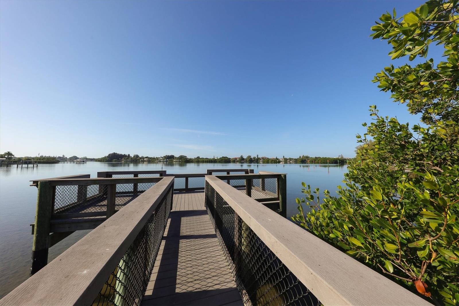 LAUREL WOODLANDS - Residential