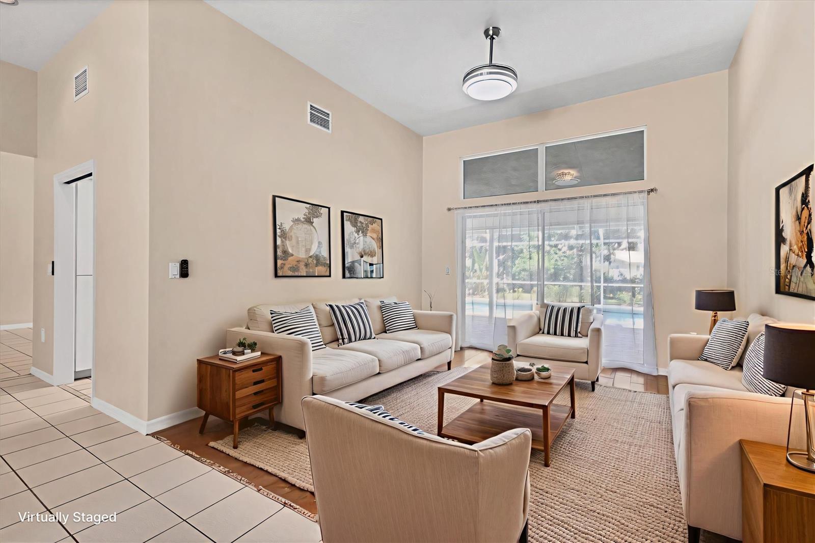 LAUREL WOODLANDS - Residential