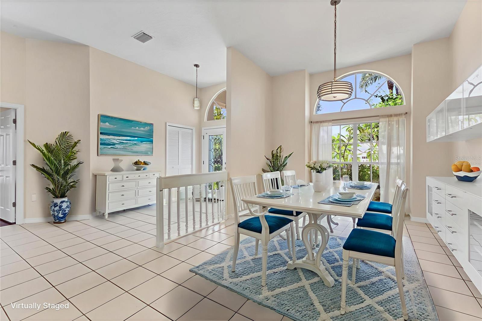 LAUREL WOODLANDS - Residential