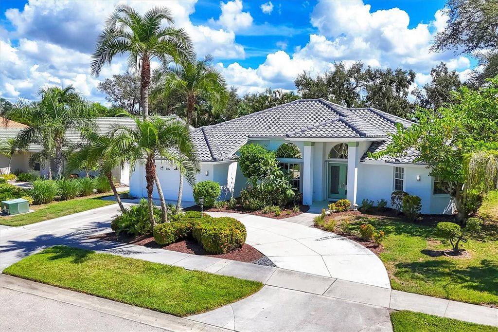 Photo of 1104 Hoover Street, Nokomis, FL 34275 (MLS # N6140653)