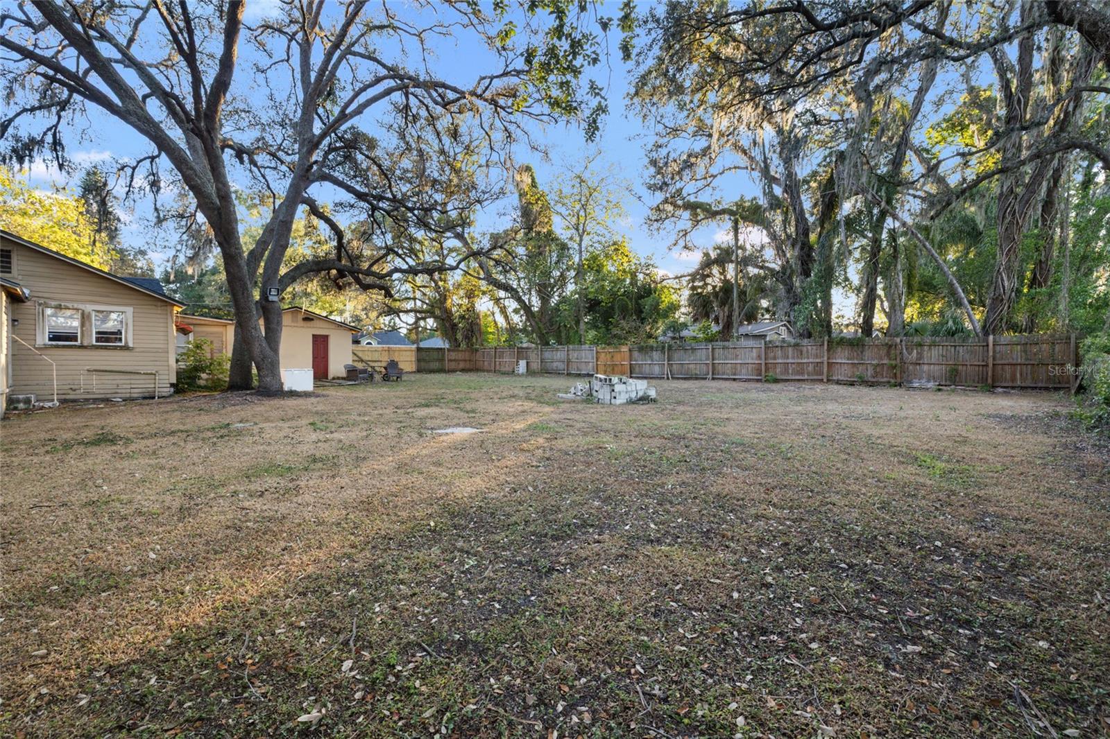 TAMPA OVERLOOK - Residential