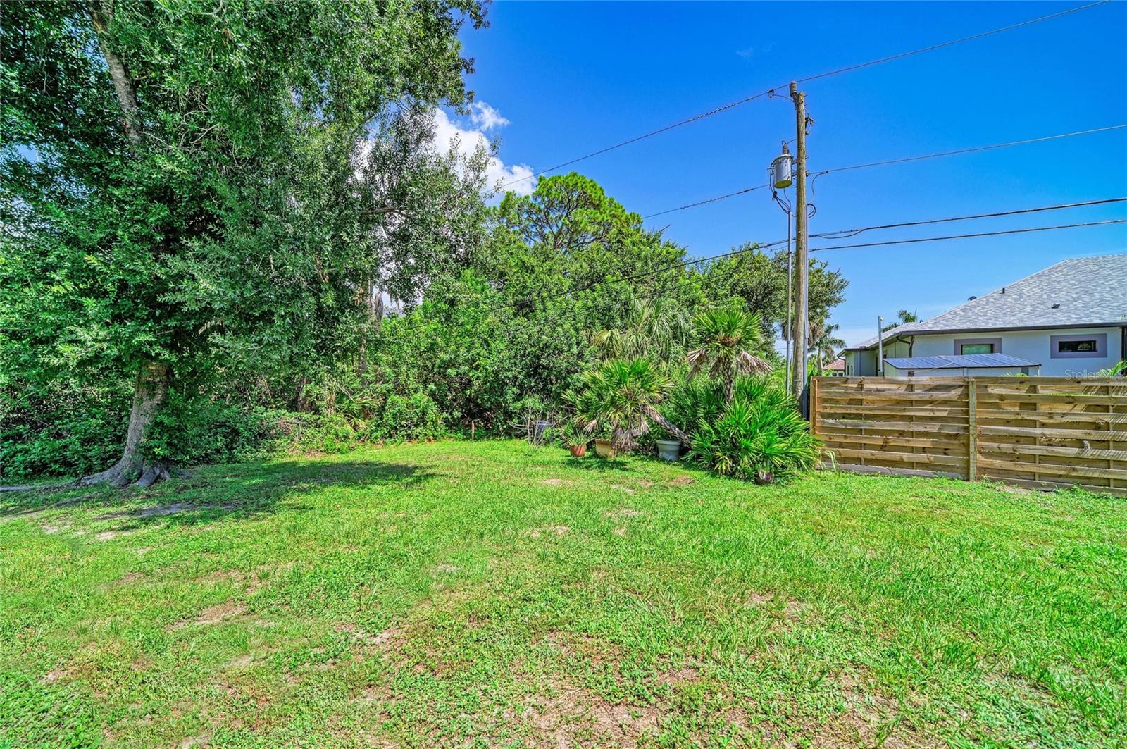 9119 WILLMINGTON, ENGLEWOOD, FL, 34224 3 9119 WILLMINGTON