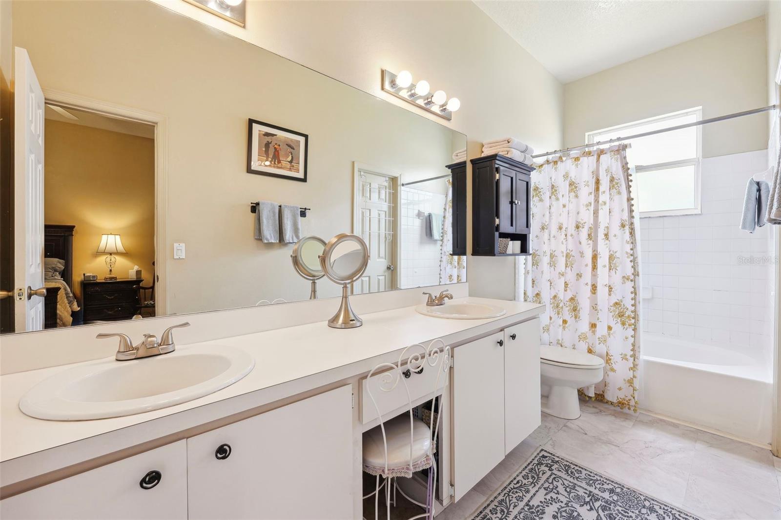 BUCKHORN TRACE - Residential