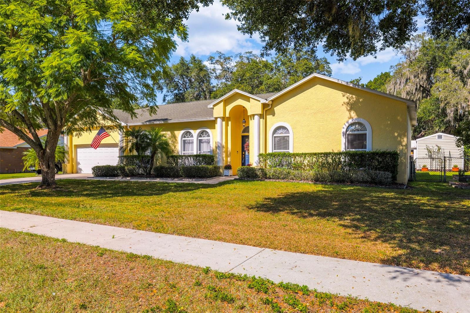 BUCKHORN TRACE - Residential