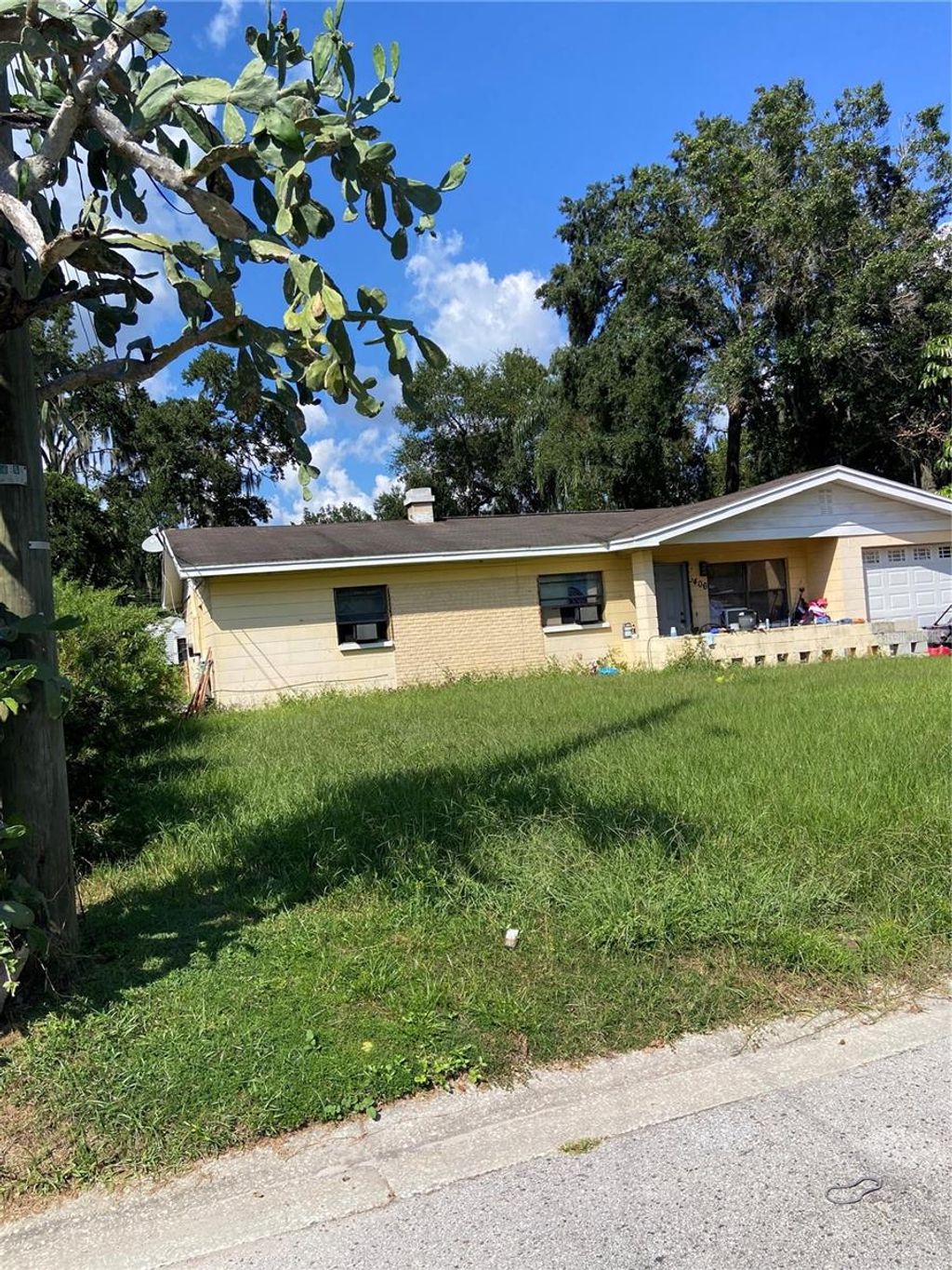 Photo of 3406 E Jean Street, Tampa, FL 33610 (MLS # TB8306203)