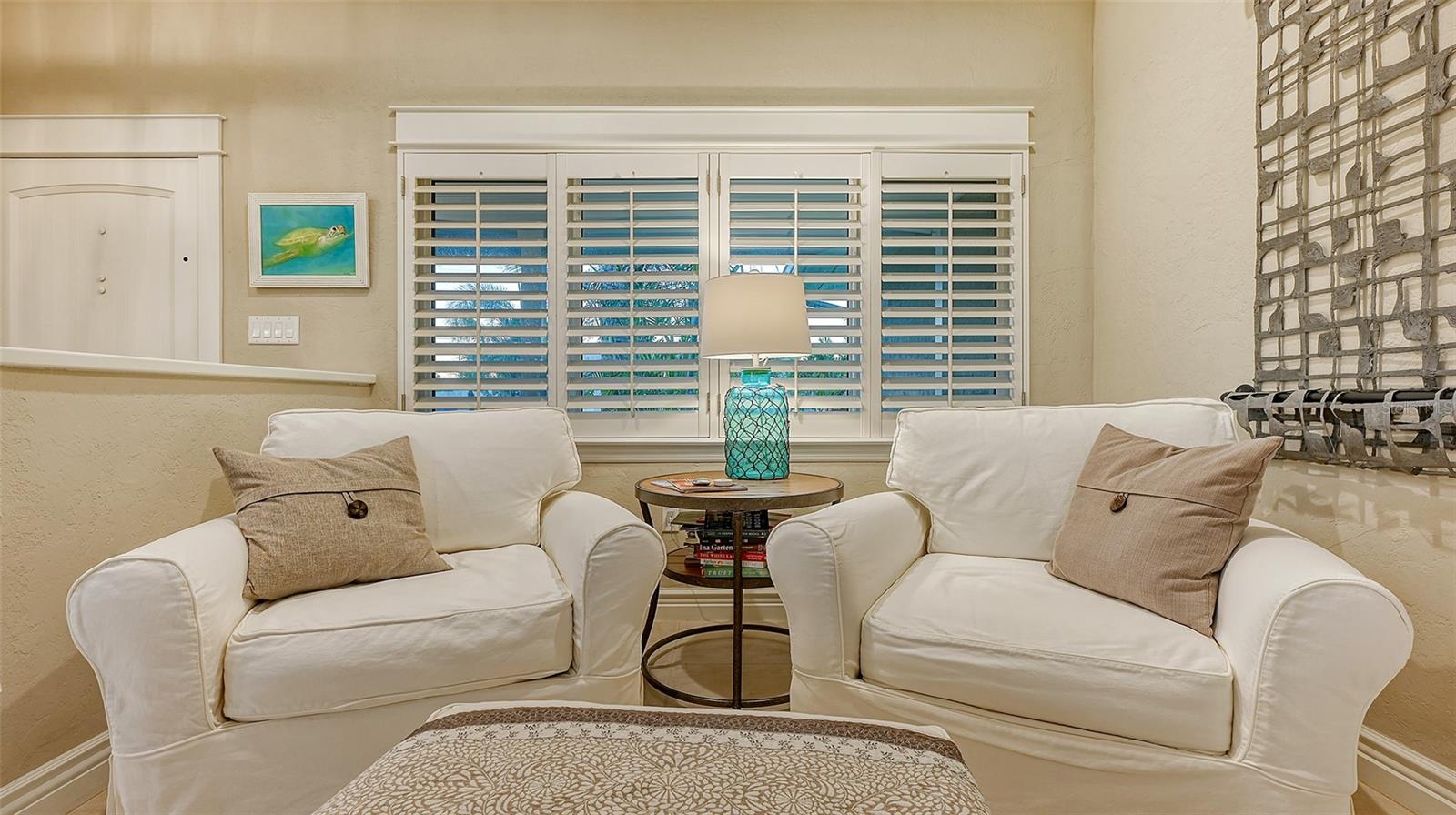 SARA SANDS - Residential