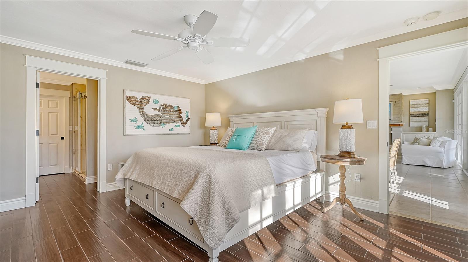 SARA SANDS - Residential