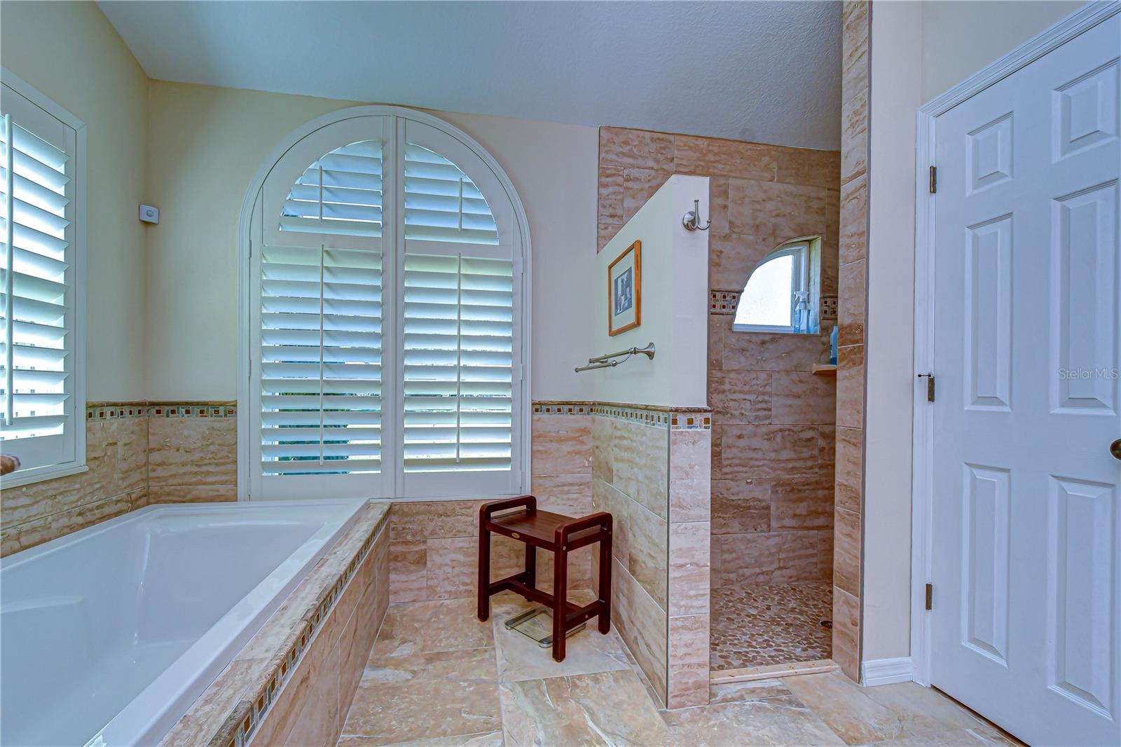 BLOOMINGDALE SEC U V PH - Residential