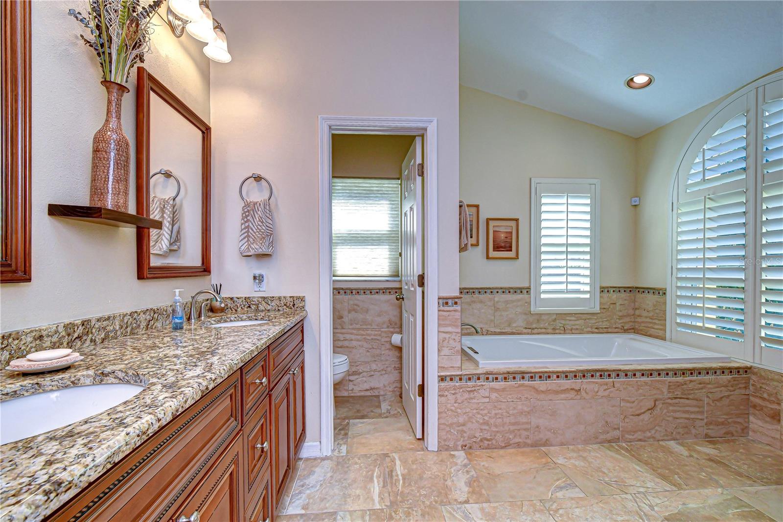 BLOOMINGDALE SEC U V PH - Residential