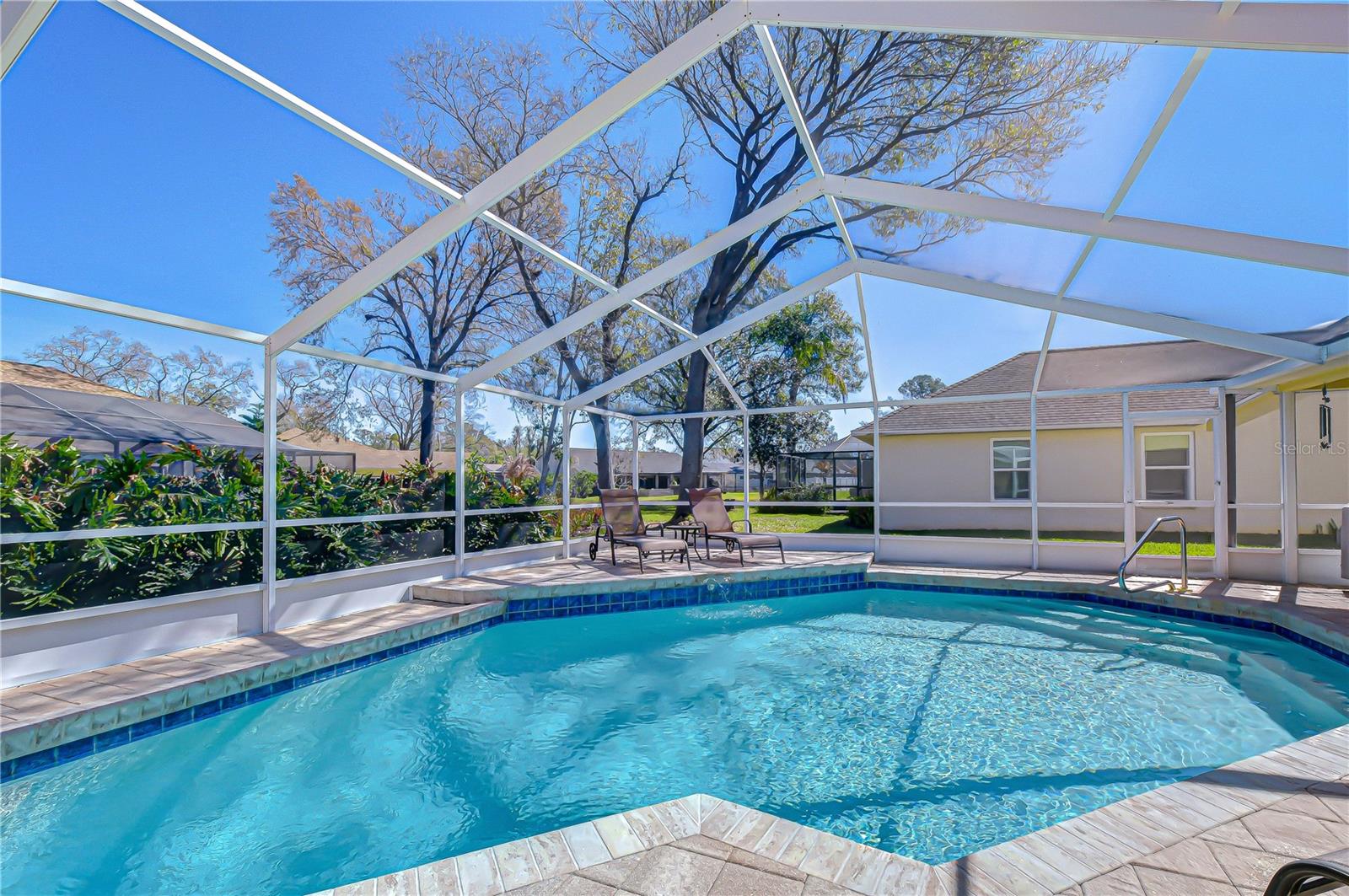 BLOOMINGDALE SEC U V PH - Residential