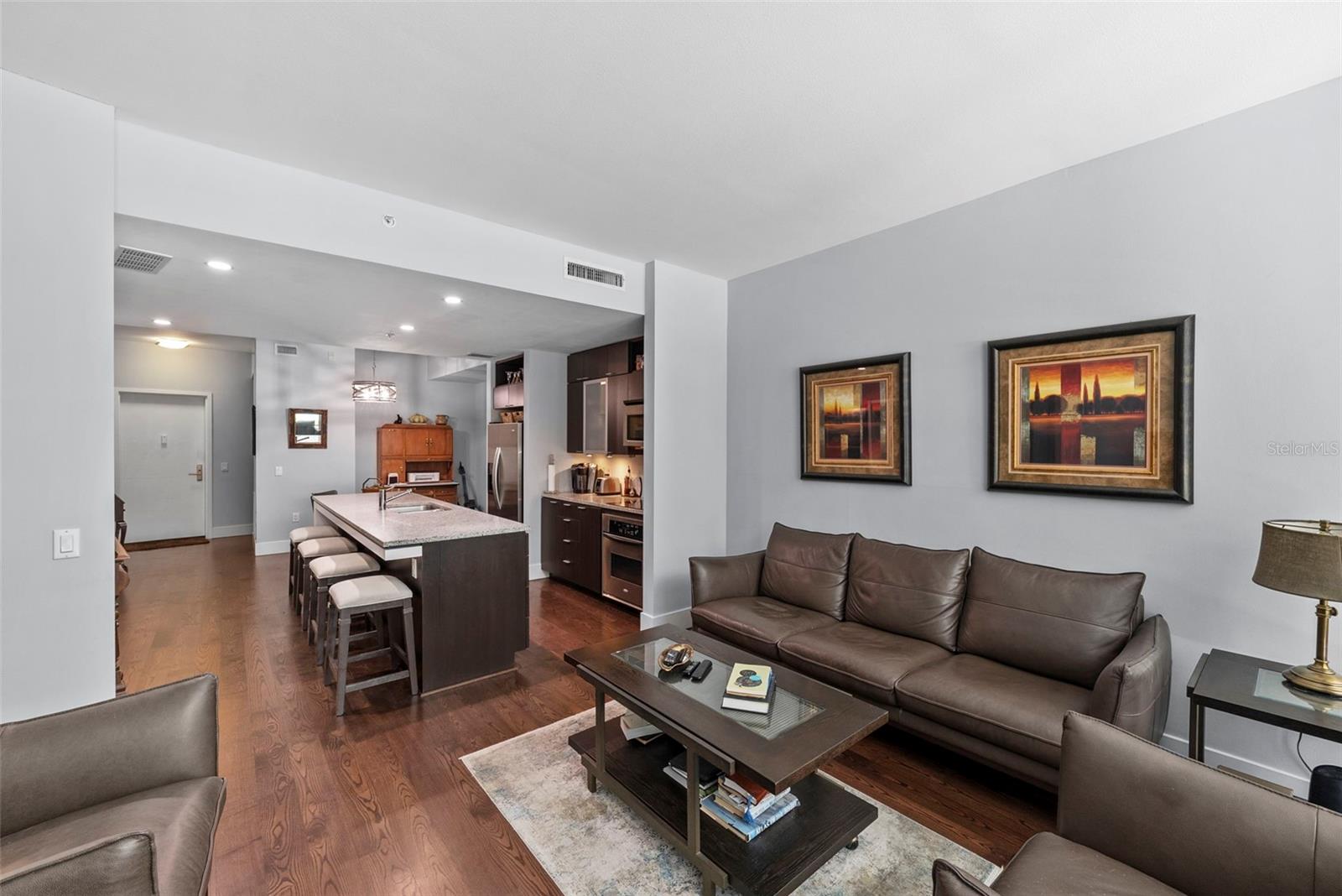 THE PLACE AT CHANNELSIDE A CON - Residential