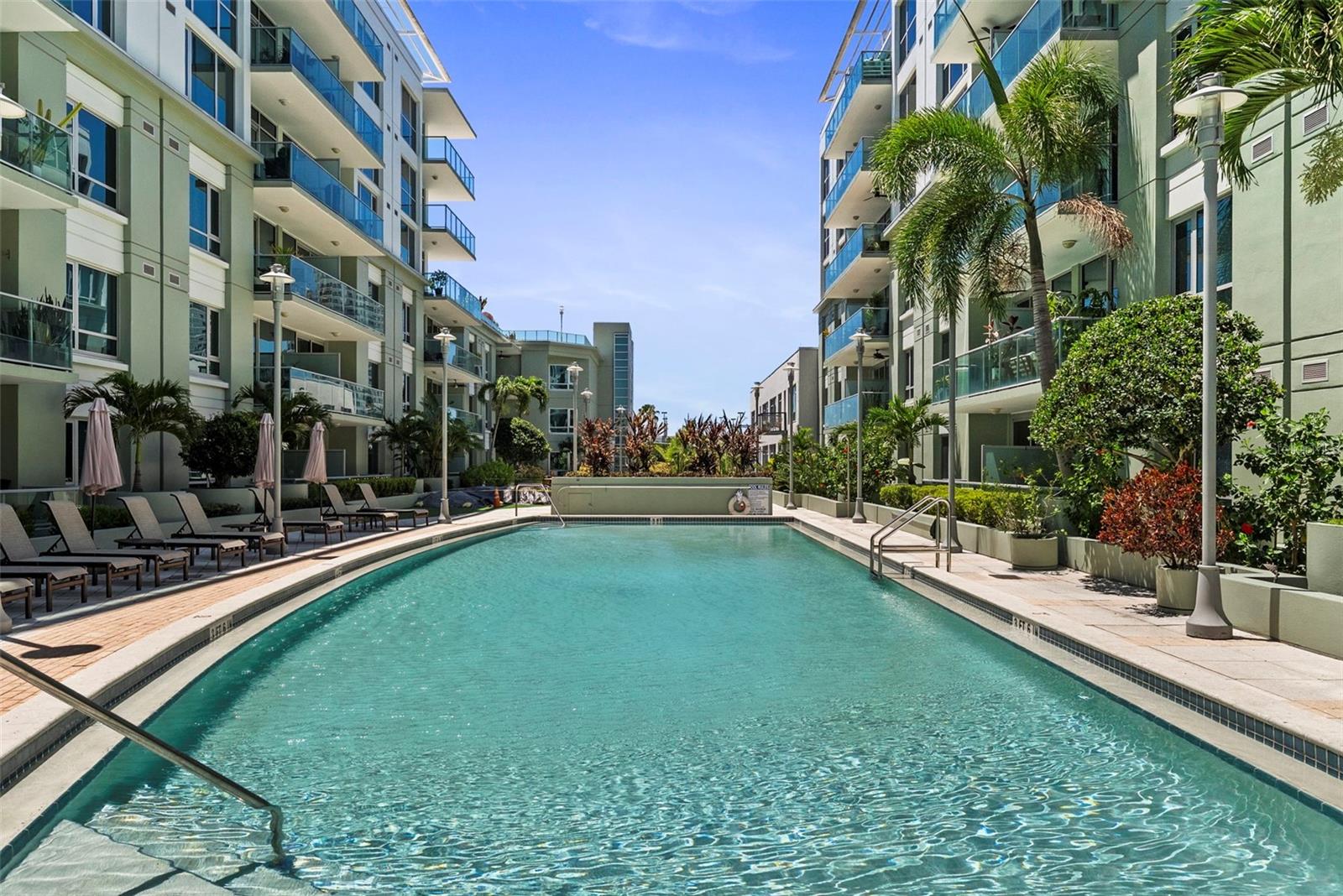 THE PLACE AT CHANNELSIDE A CON - Residential