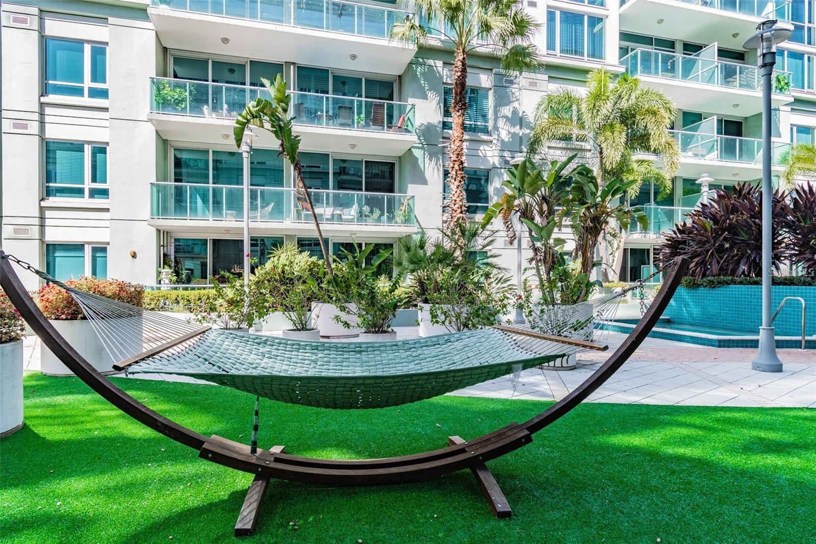 THE PLACE AT CHANNELSIDE A CON - Residential