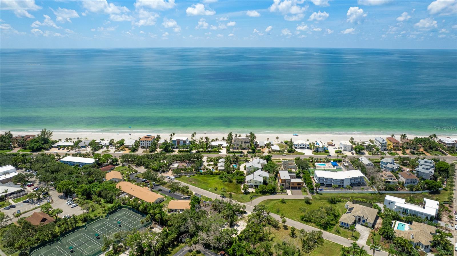 COQUINA BEACH - Land