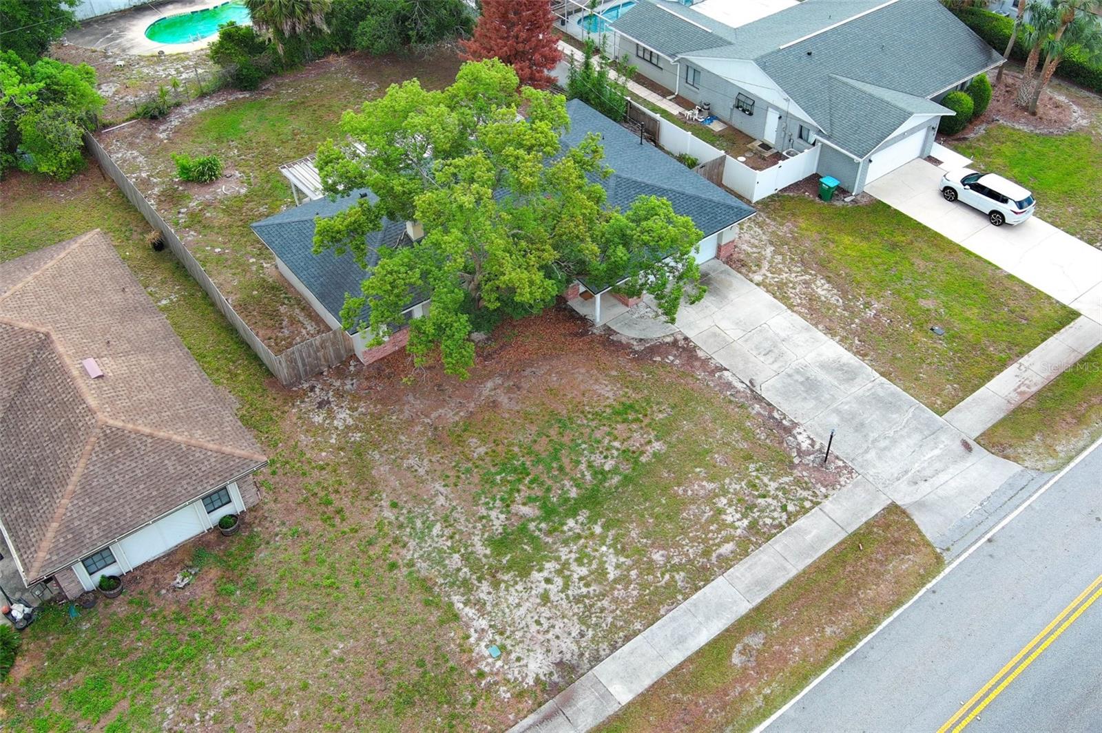 DELTONA LAKES UNIT 05 - Residential