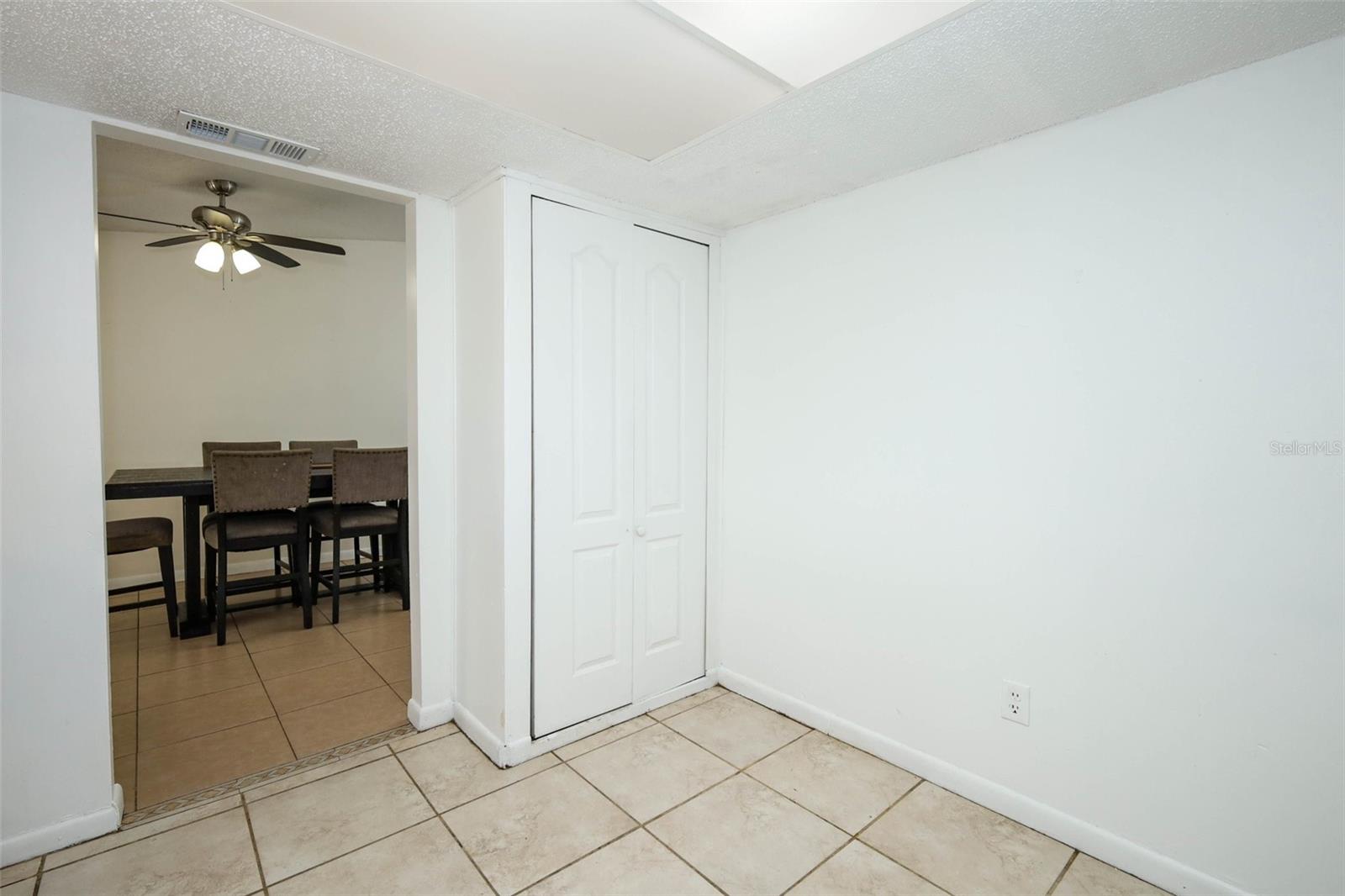 DELTONA LAKES UNIT 05 - Residential