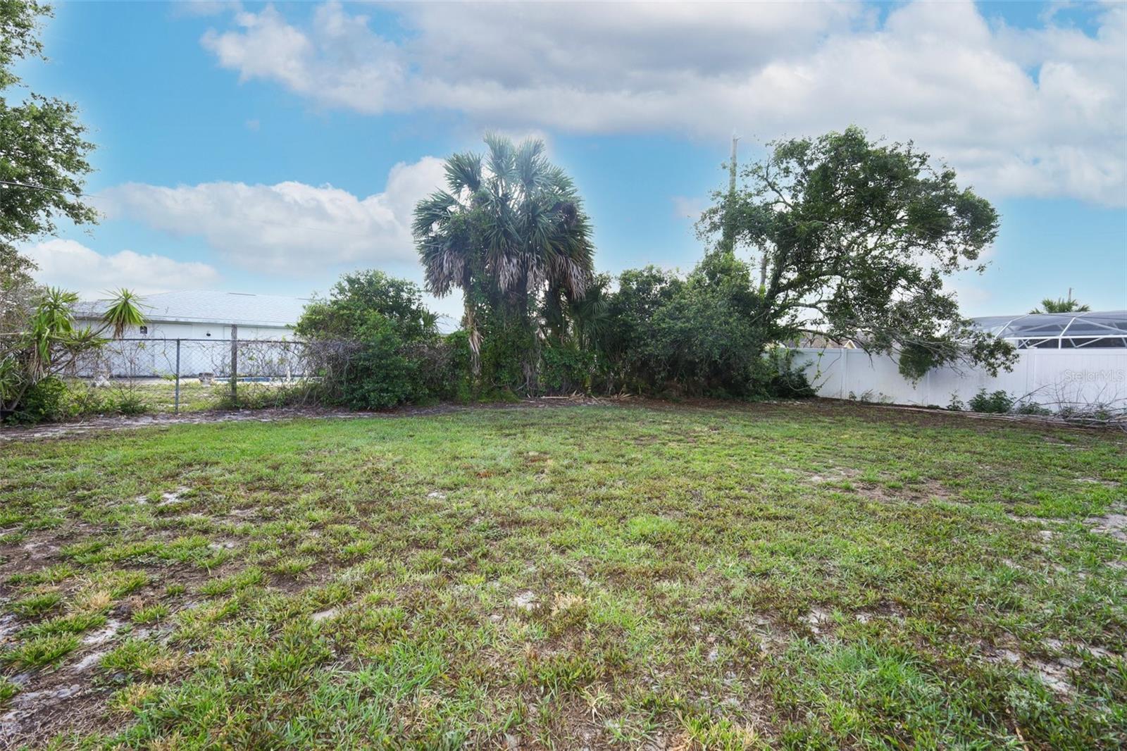 DELTONA LAKES UNIT 05 - Residential
