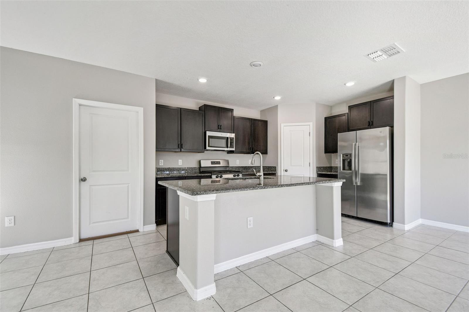 LEISEY SUB - Residential